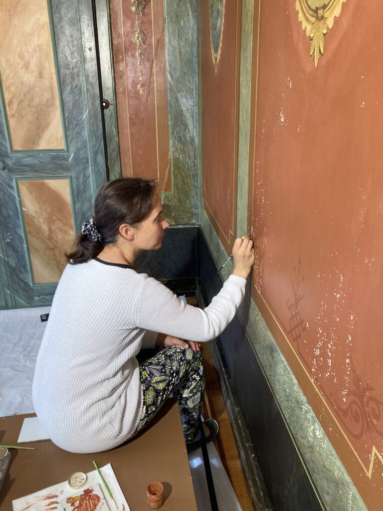 atelier-gehrig et gauthier-anouk gehrig-alice gauthier-conservation-restauration-d'art-art-neuchâtel-lausanne-vaud-diplome HES-membre SCR-tableaux anciens-peinture-œuvres contemporaires-huile sur toile-sculpture-preservation patrimoine artistique-oeuvres-anciennes-contemporaines-sondage